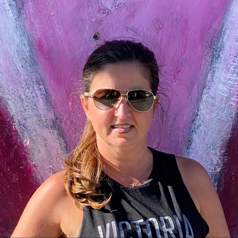 Meet your Posher, Suzanna